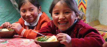 Mit Ihrer Spende unterstützt World Vision Kinder mit gesunder Nahrung