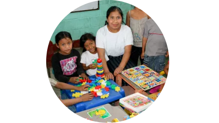 Spielerisch lernen in einem Kindergarten in Guatemala