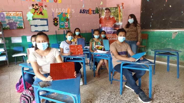 Schulkinder in El Tumbador Guatemala